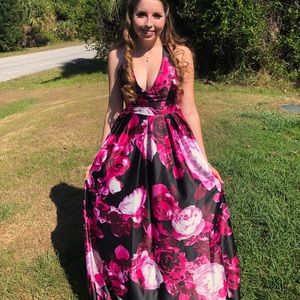 Stunning prom dress